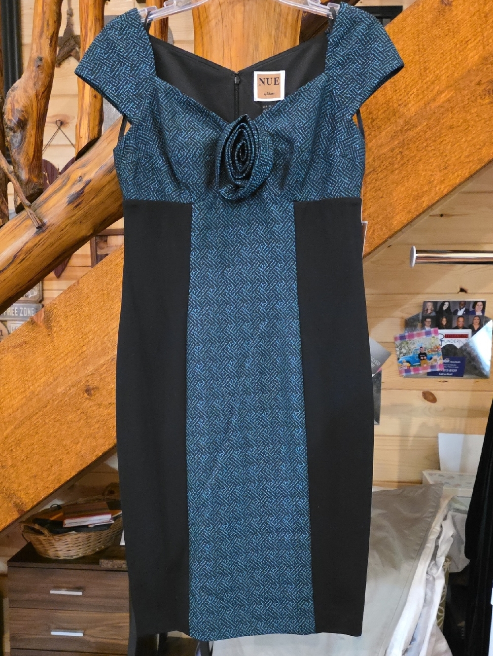 Nue by Shani Black and Teal Cap-Sleeve Sheath Dress